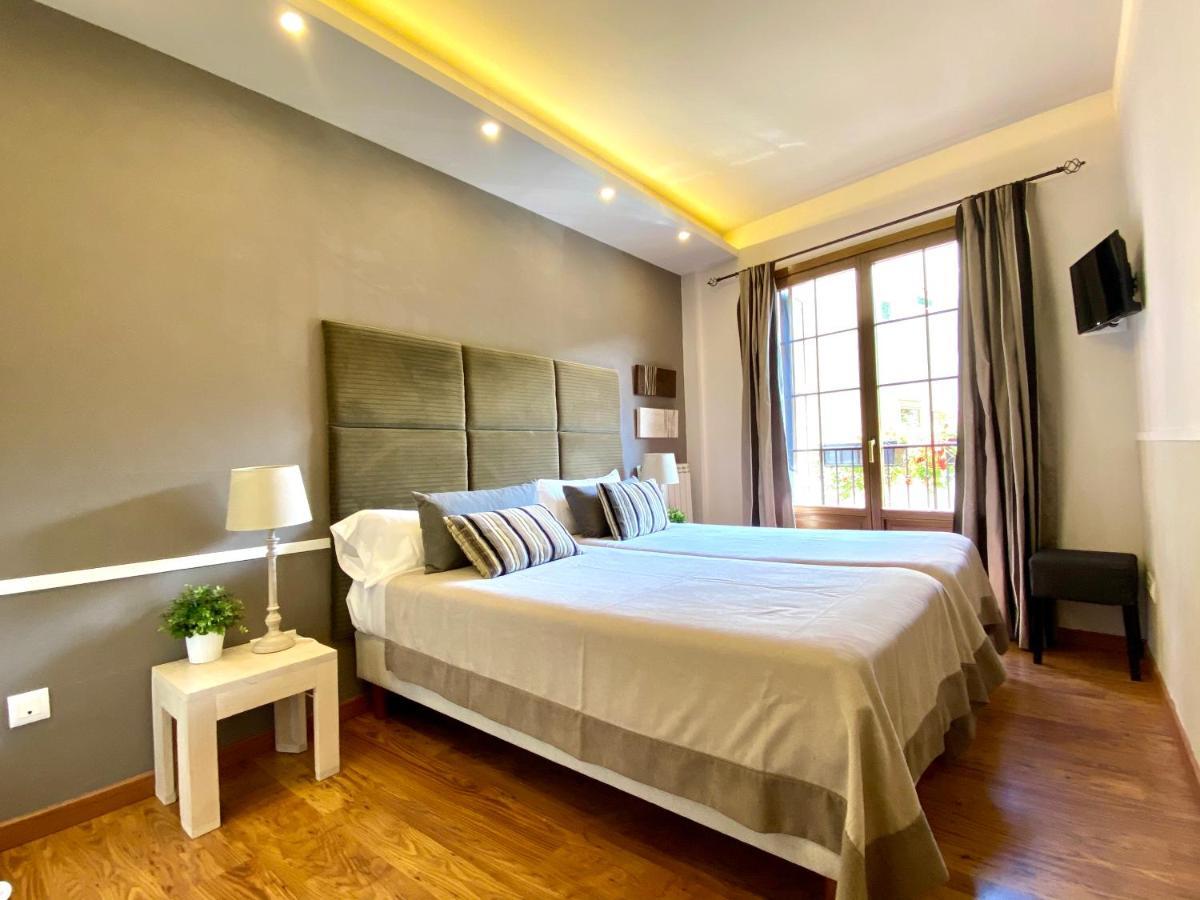 Apartamentos Turisticos Ezcaray Ngoại thất bức ảnh